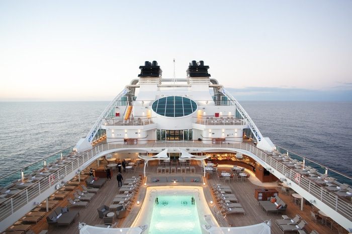 Entertainment on Seabourn Encore
